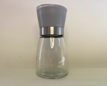 grand moulin gris a sel et poivre